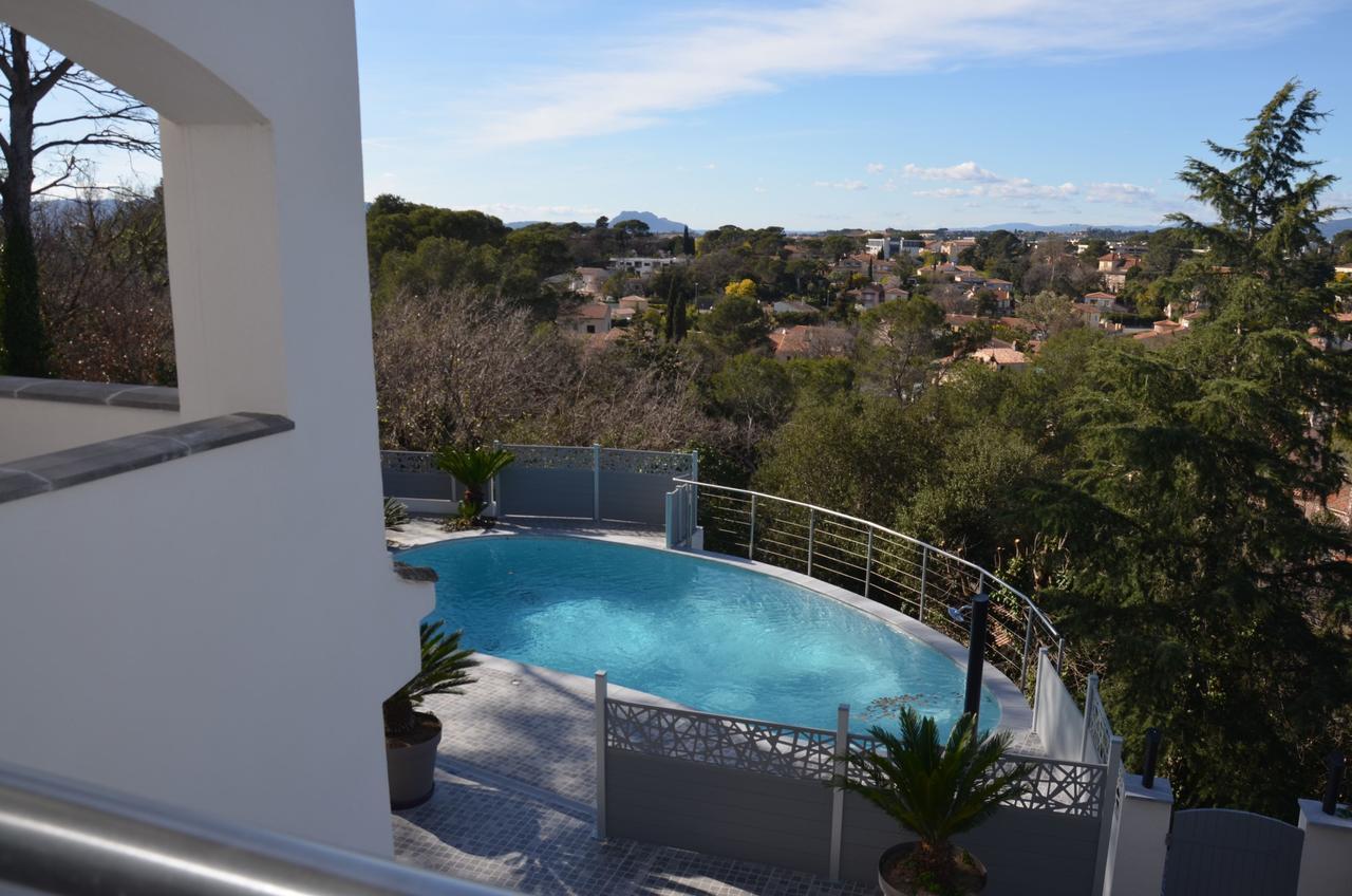 Belle Maison Avec Piscine Dans Les Hauteurs A Saint Raphael Exterior photo